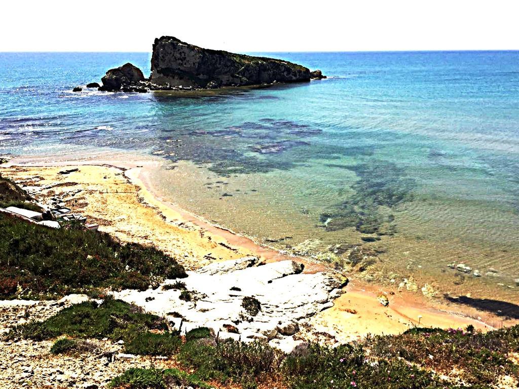 La Villa Di Eracle Licata Luaran gambar